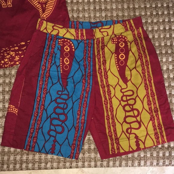 Custom print co-ord short set - Picture 2 of 3